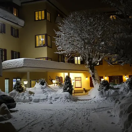 Hotell Gasthof Goldener Fisch 3*