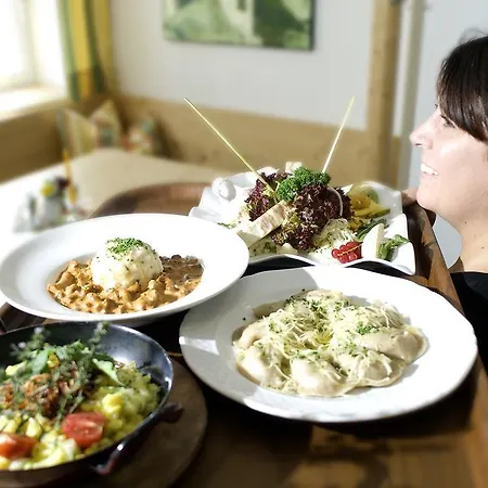 Gasthof Goldener Fisch Hotell